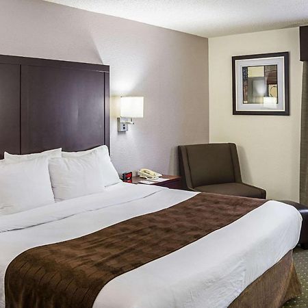 Quality Inn & Suites Clackamas - Portland Zewnętrze zdjęcie