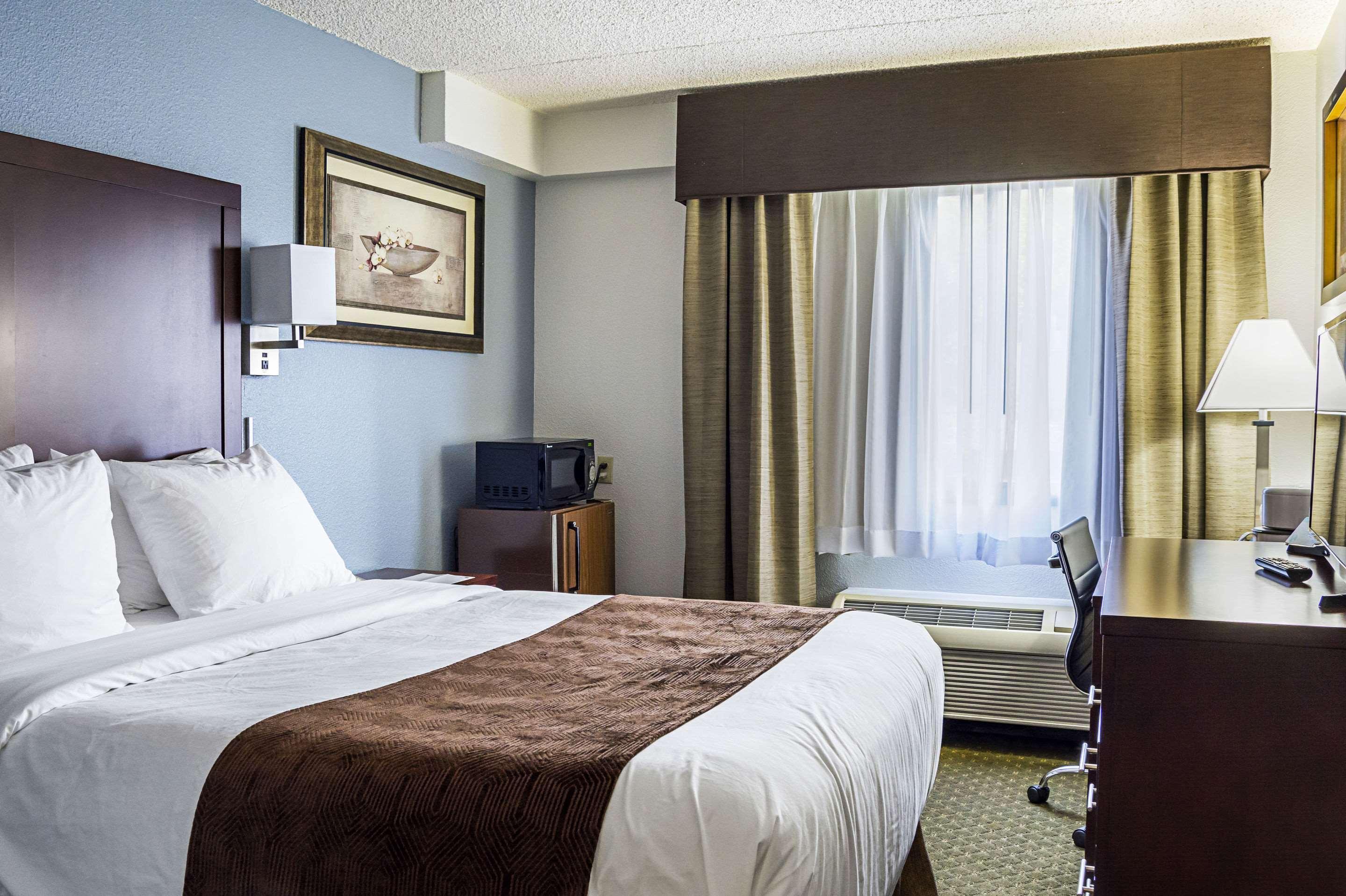 Quality Inn & Suites Clackamas - Portland Zewnętrze zdjęcie