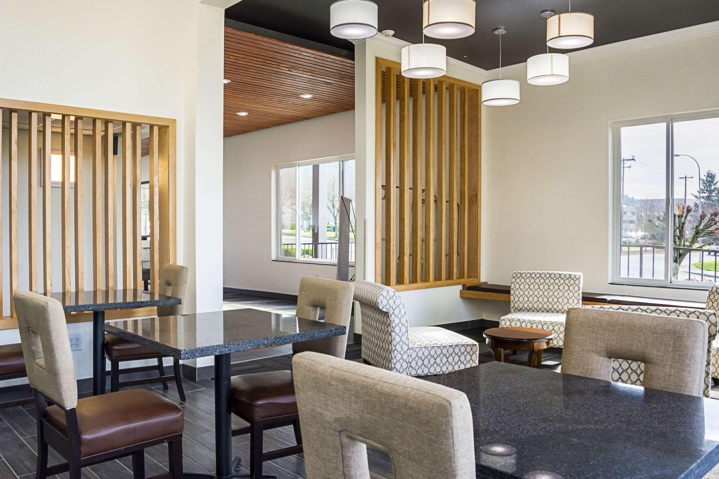 Quality Inn & Suites Clackamas - Portland Zewnętrze zdjęcie